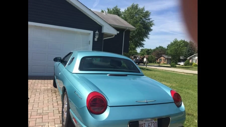 2002 Ford Thunderbird 11th Gen - Image 3 of 11