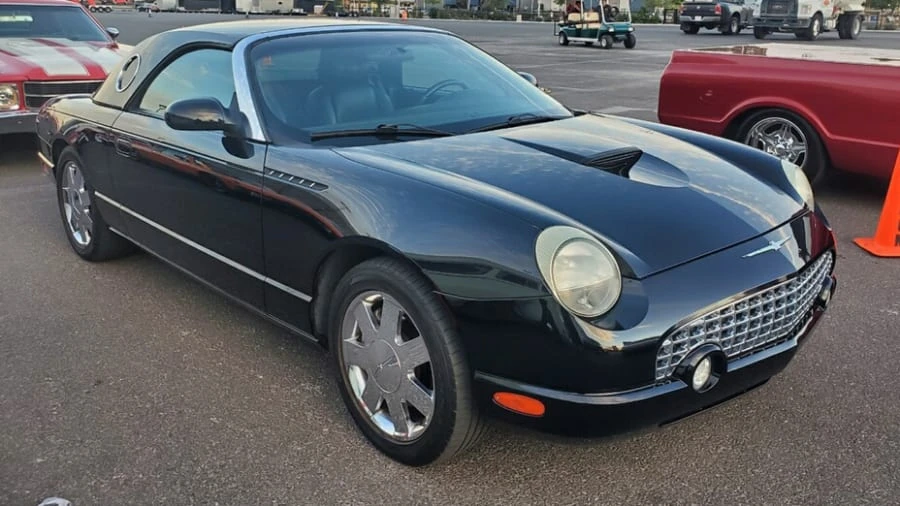 2002 Ford Thunderbird 11th Gen - Image 12 of 13