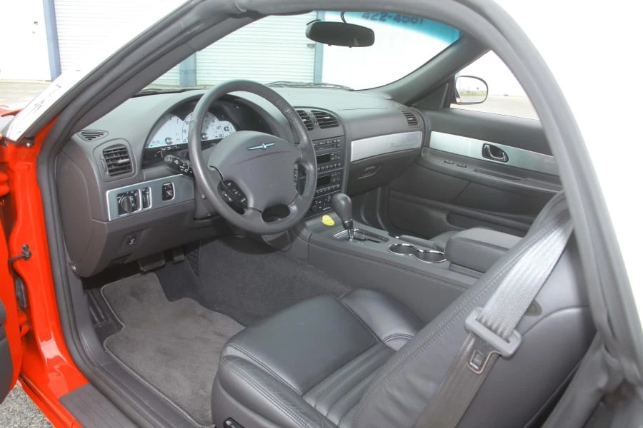 2002 Ford Thunderbird 11th Gen - Image 4 of 9