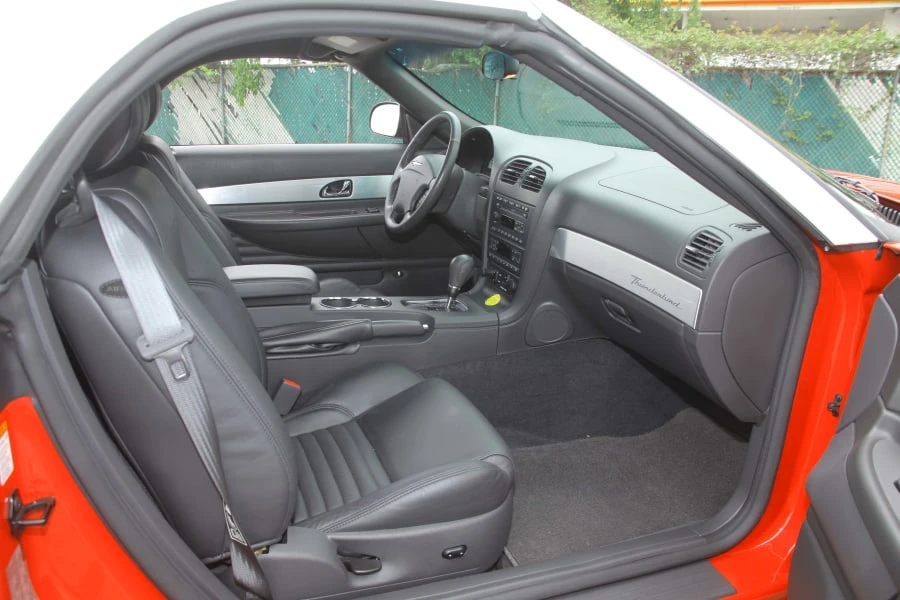 2002 Ford Thunderbird 11th Gen - Image 5 of 9
