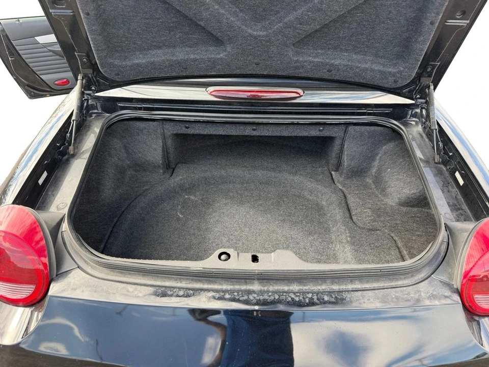 2002 Ford Thunderbird 11th Gen - Image 20 of 22