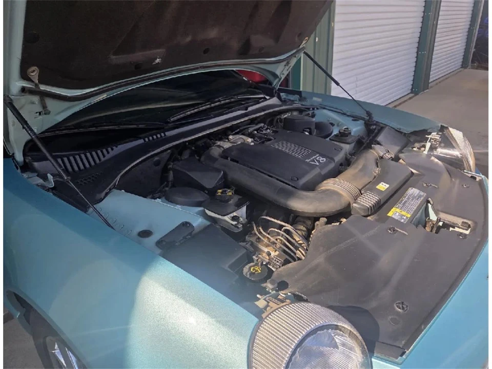 2002 Ford Thunderbird 11th Gen - Image 11 of 12