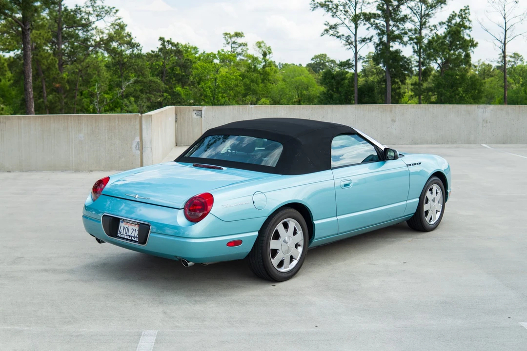 2002 Ford Thunderbird 11th Gen - Image 9 of 31