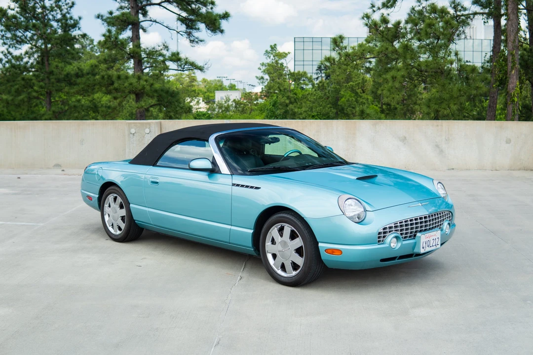 2002 Ford Thunderbird 11th Gen - Image 6 of 31