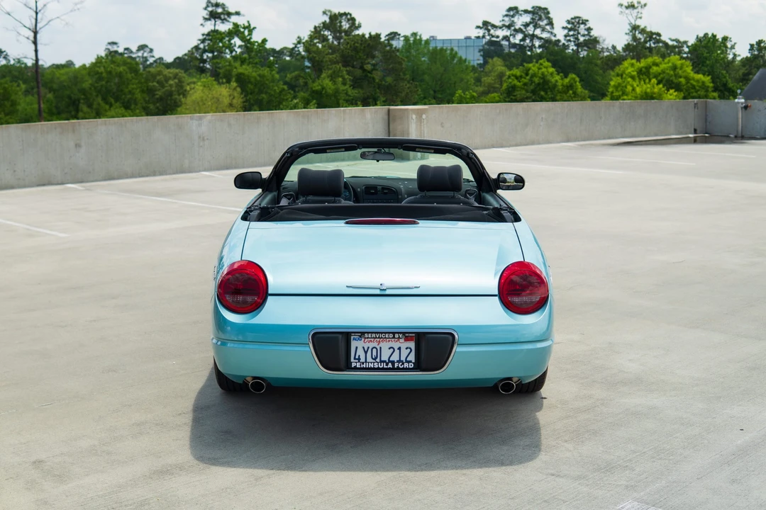 2002 Ford Thunderbird 11th Gen - Image 25 of 31
