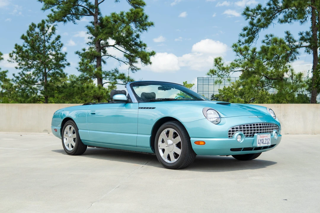 2002 Ford Thunderbird 11th Gen - Image 21 of 31