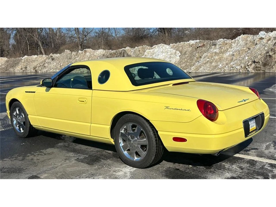 2002 Ford Thunderbird 11th Gen - Image 6 of 31