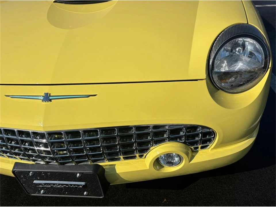 2002 Ford Thunderbird 11th Gen - Image 30 of 31