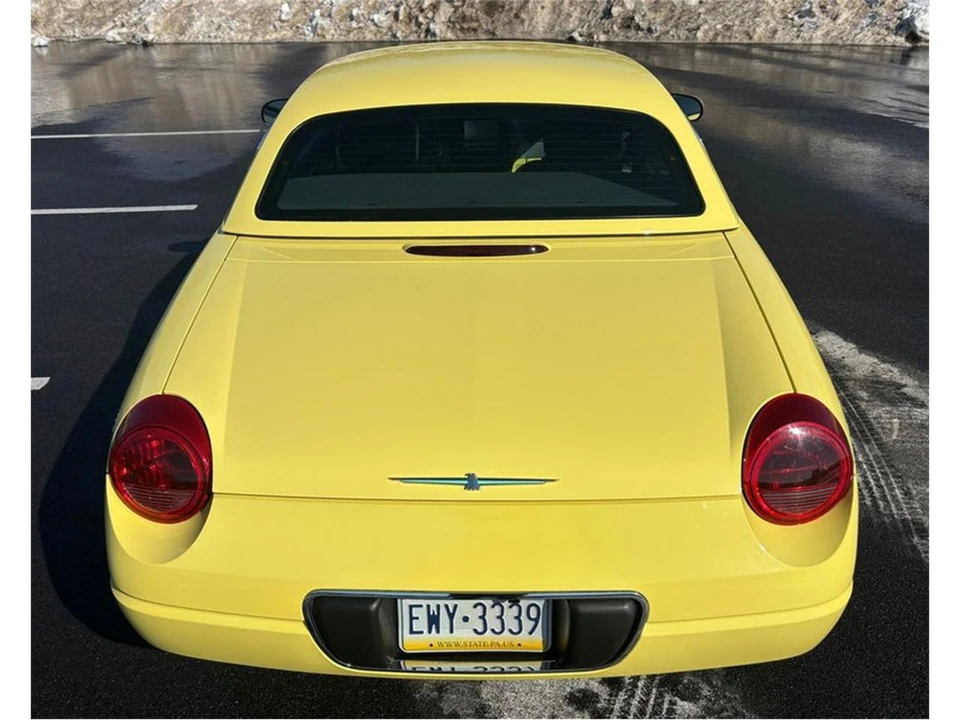 2002 Ford Thunderbird 11th Gen - Image 14 of 31