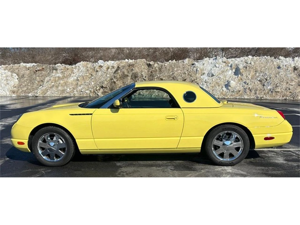 2002 Ford Thunderbird 11th Gen - Image 5 of 31