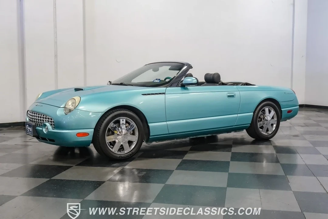 2002 Ford Thunderbird 10th Gen - Image 7 of 21