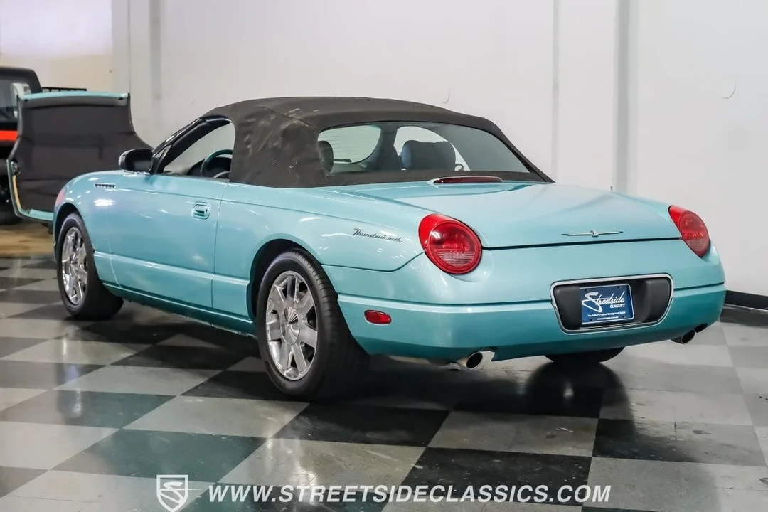 2002 Ford Thunderbird 10th Gen - Image 11 of 21