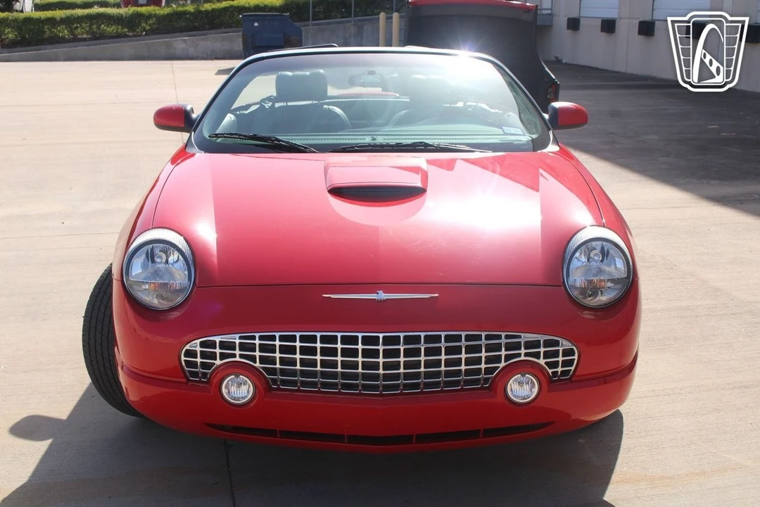 2002 Ford Thunderbird 11th Gen - Image 7 of 12