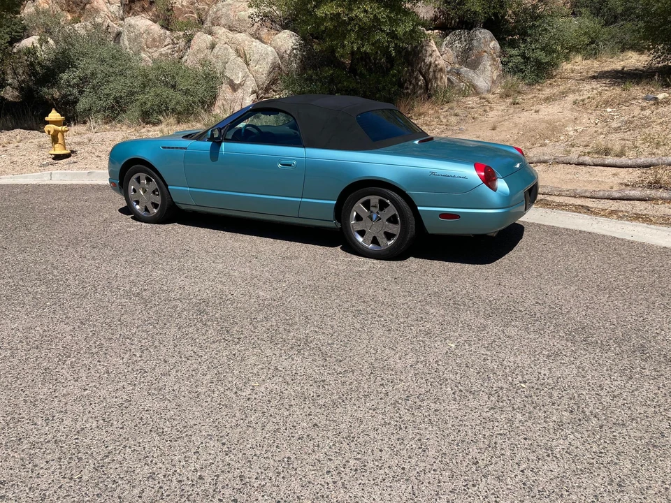 2002 Ford Thunderbird 11th Gen - Image 7 of 29