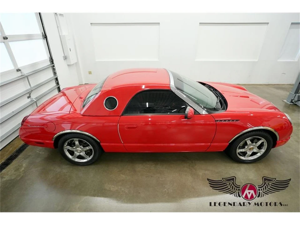 2002 Ford Thunderbird 11th Gen - Image 19 of 31