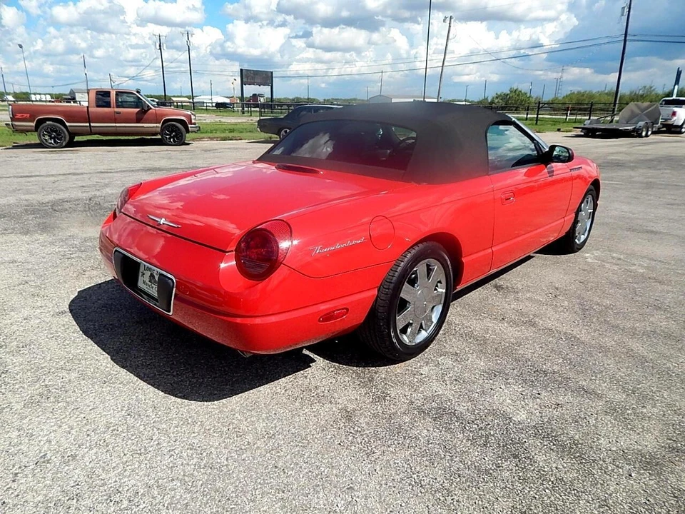 2002 Ford Thunderbird 11th Gen - Image 20 of 27