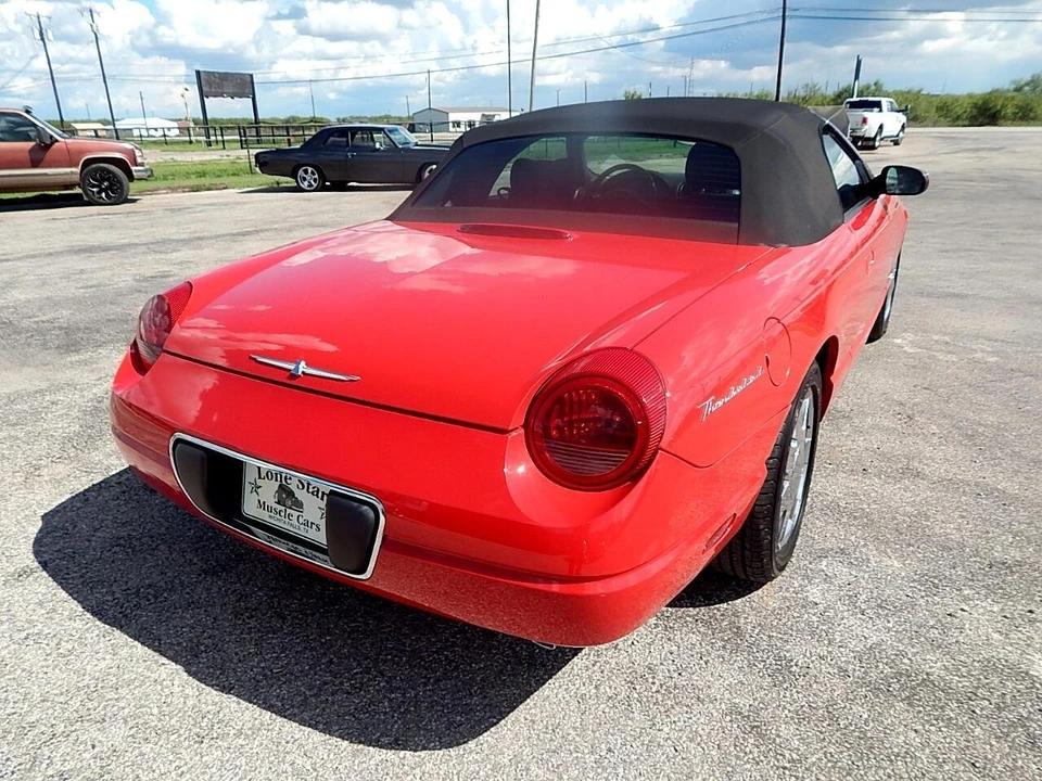 2002 Ford Thunderbird 11th Gen - Image 22 of 27