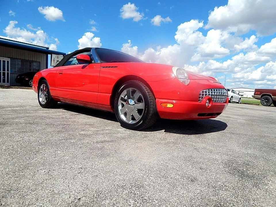 2002 Ford Thunderbird 11th Gen - Image 16 of 27