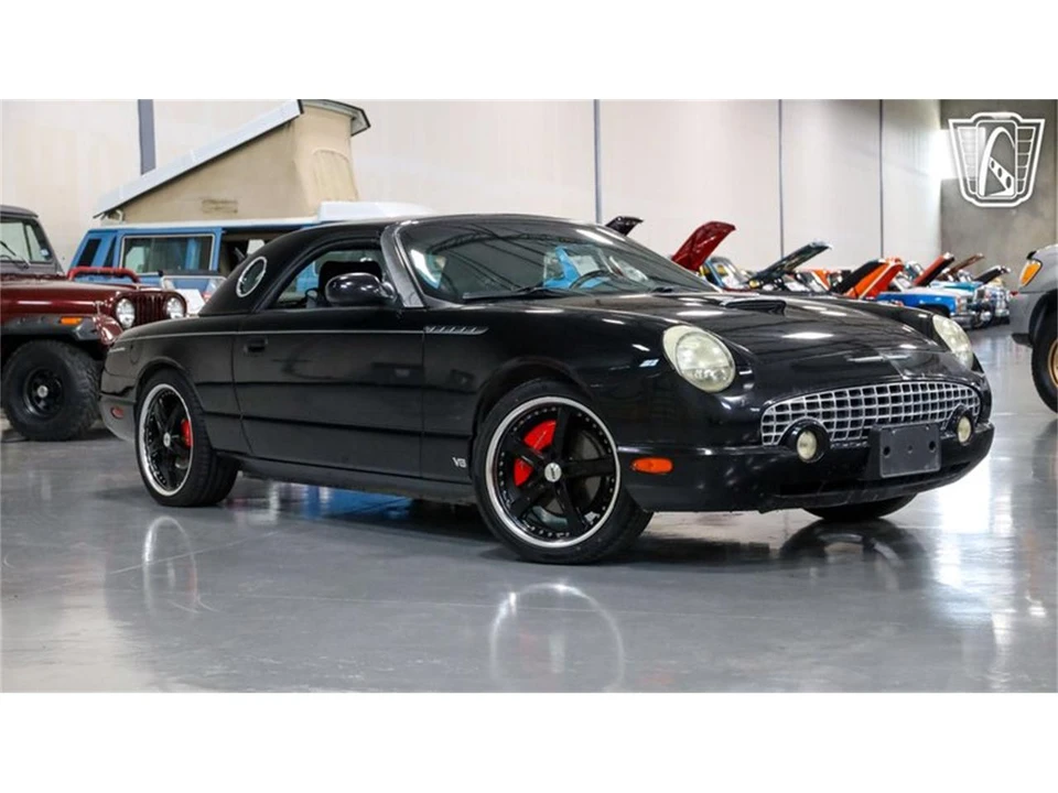2002 Ford Thunderbird 11th Gen - Image 5 of 31