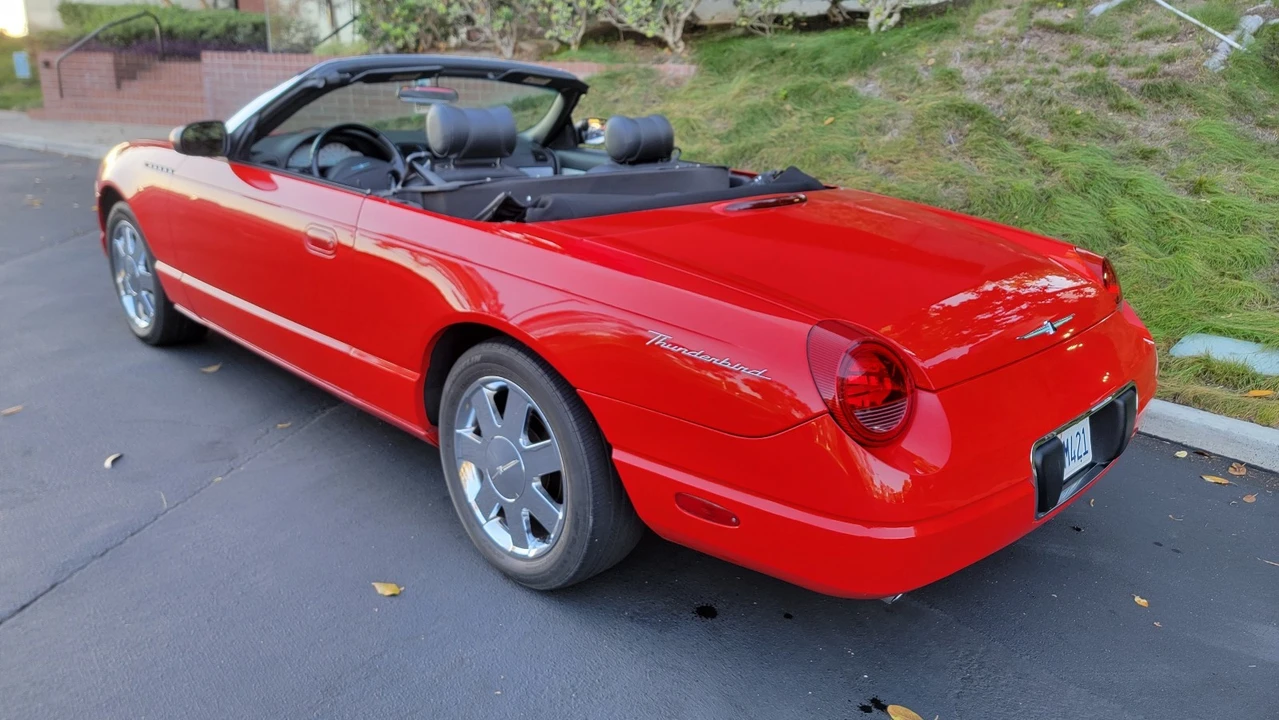 2002 Ford Thunderbird 11th Gen - Image 5 of 21