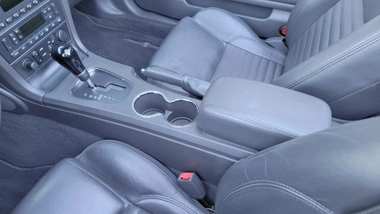 2002 Ford Thunderbird 11th Gen - Image 20 of 21