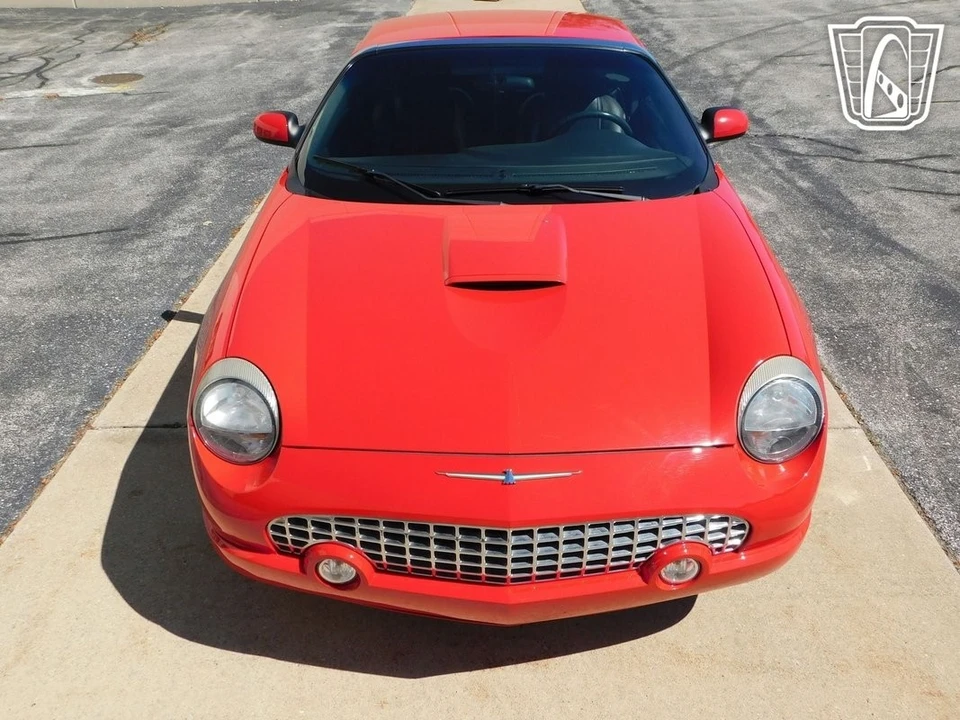 2002 Ford Thunderbird 10th Gen - Image 7 of 21