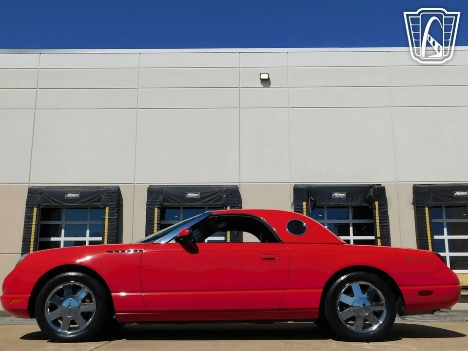 2002 Ford Thunderbird 10th Gen - Image 21 of 21