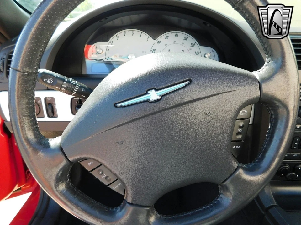2002 Ford Thunderbird 10th Gen - Image 13 of 21