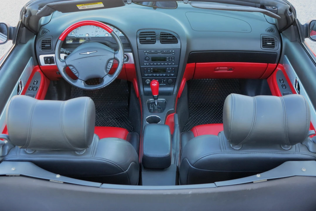 2002 Ford Thunderbird 11th Gen - Image 7 of 9