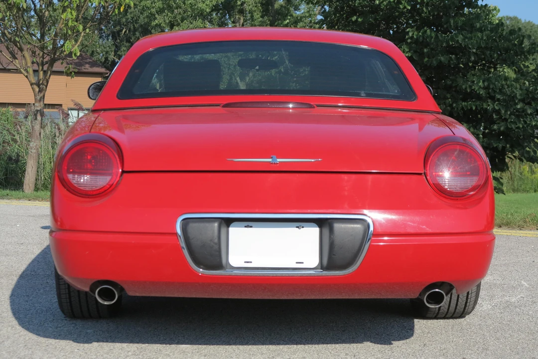 2002 Ford Thunderbird 11th Gen - Image 5 of 9