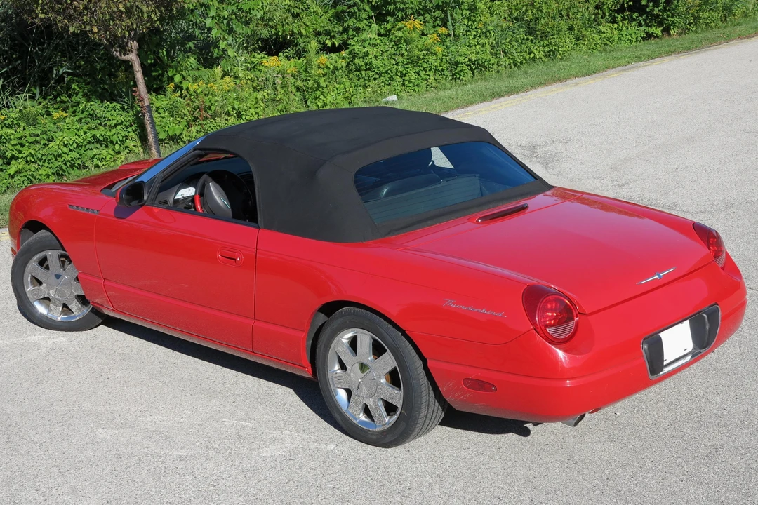 2002 Ford Thunderbird 11th Gen - Image 6 of 9