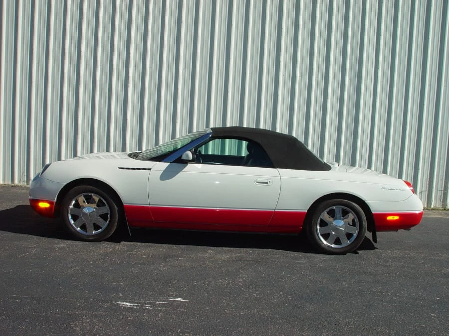 2002 Ford Thunderbird 11th Gen - Image 2 of 3