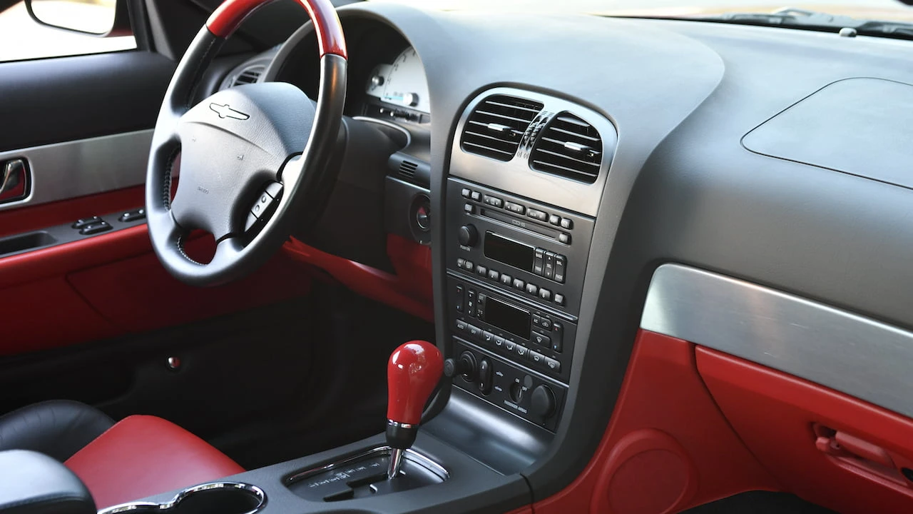 2002 Ford Thunderbird 11th Gen - Image 7 of 31