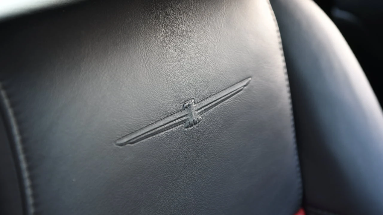 2002 Ford Thunderbird 11th Gen - Image 15 of 31