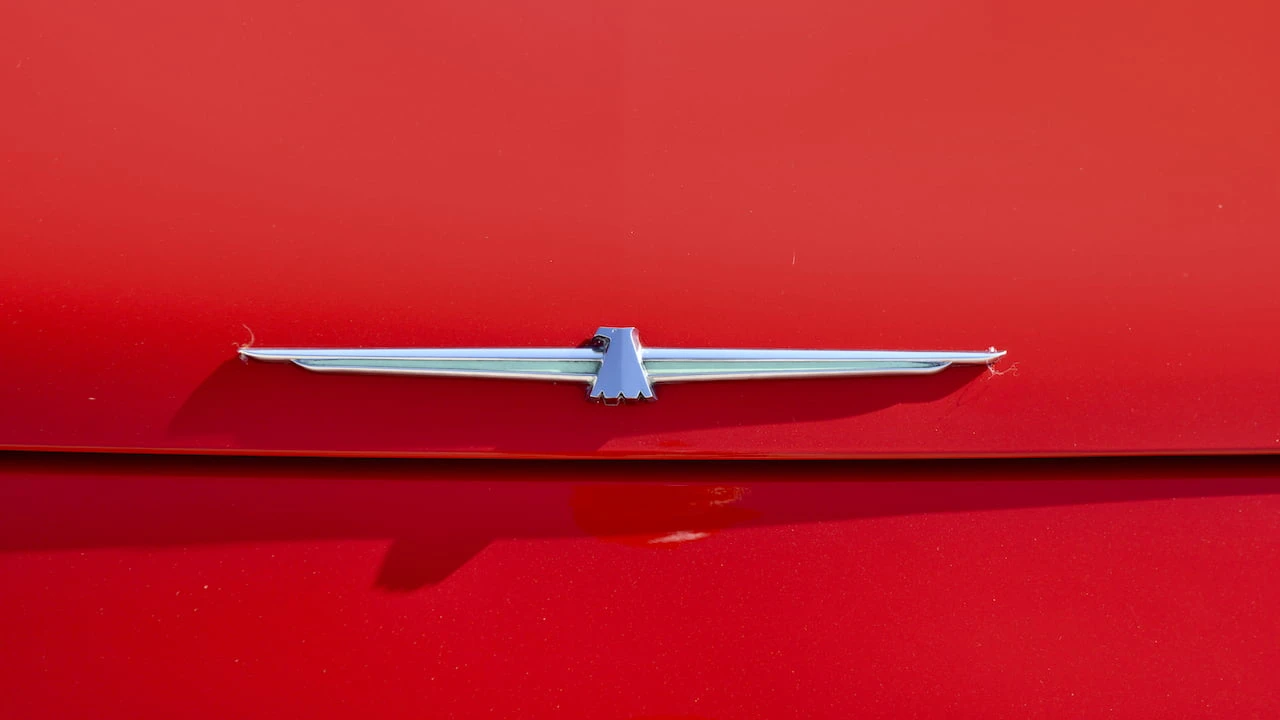 2002 Ford Thunderbird 11th Gen - Image 26 of 31