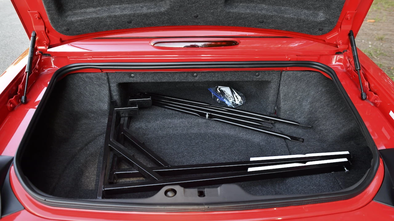 2002 Ford Thunderbird 11th Gen - Image 29 of 31