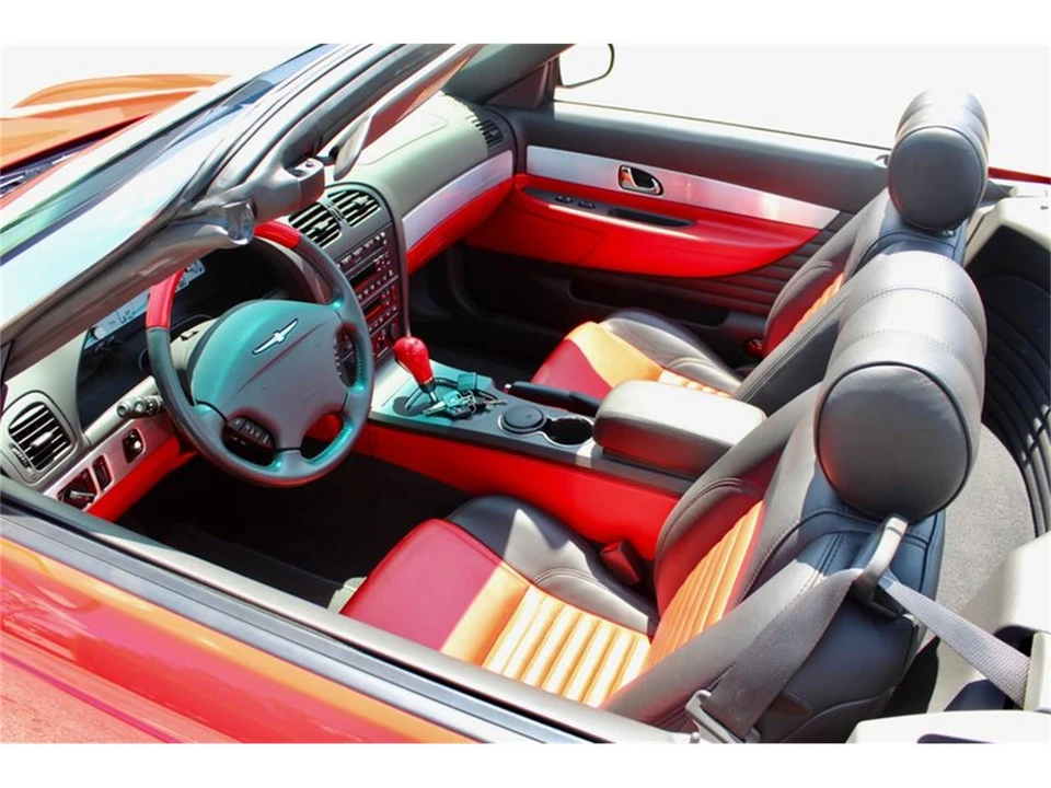 2002 Ford Thunderbird 11th Gen - Image 28 of 31