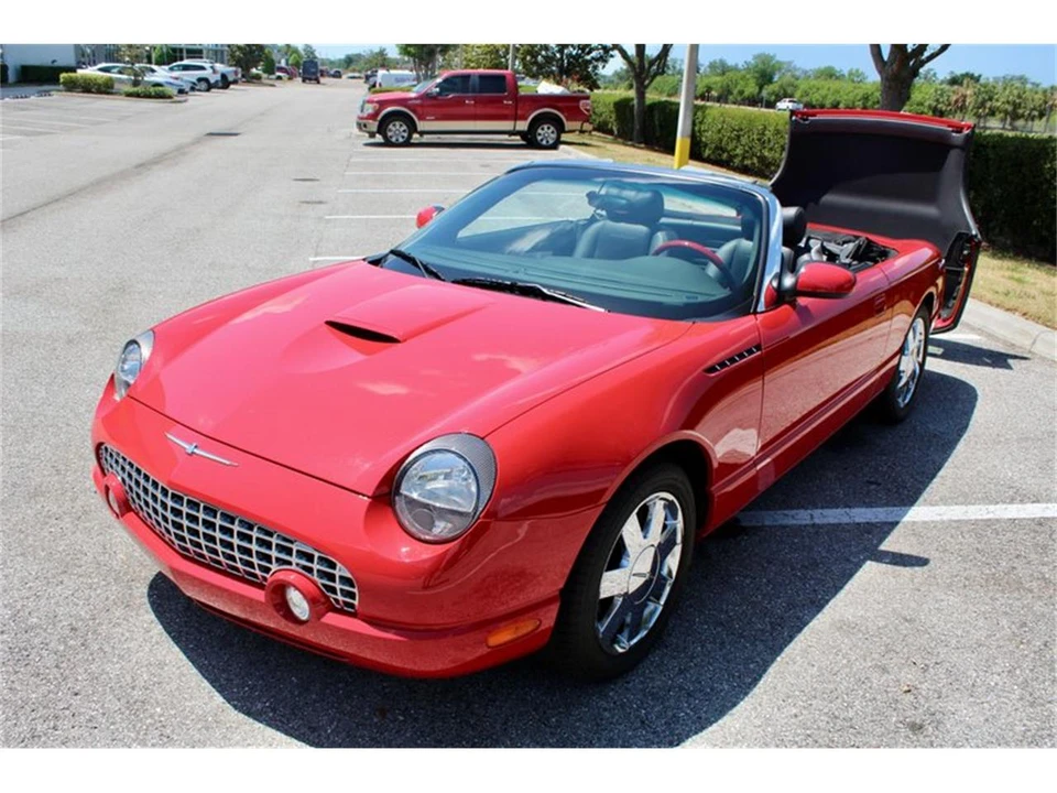 2002 Ford Thunderbird 11th Gen - Image 22 of 31