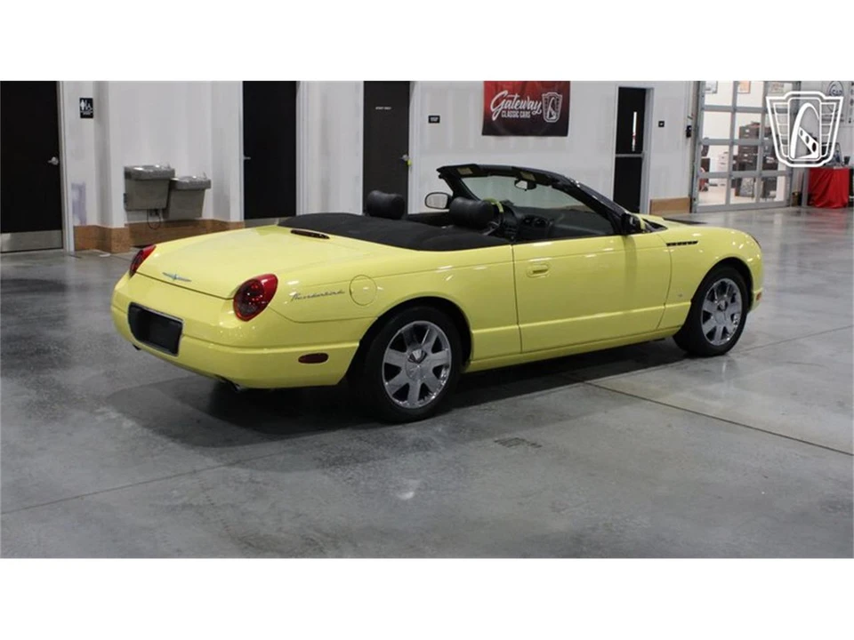2002 Ford Thunderbird 11th Gen - Image 4 of 31