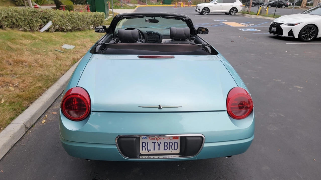 2002 Ford Thunderbird 11th Gen - Image 6 of 21