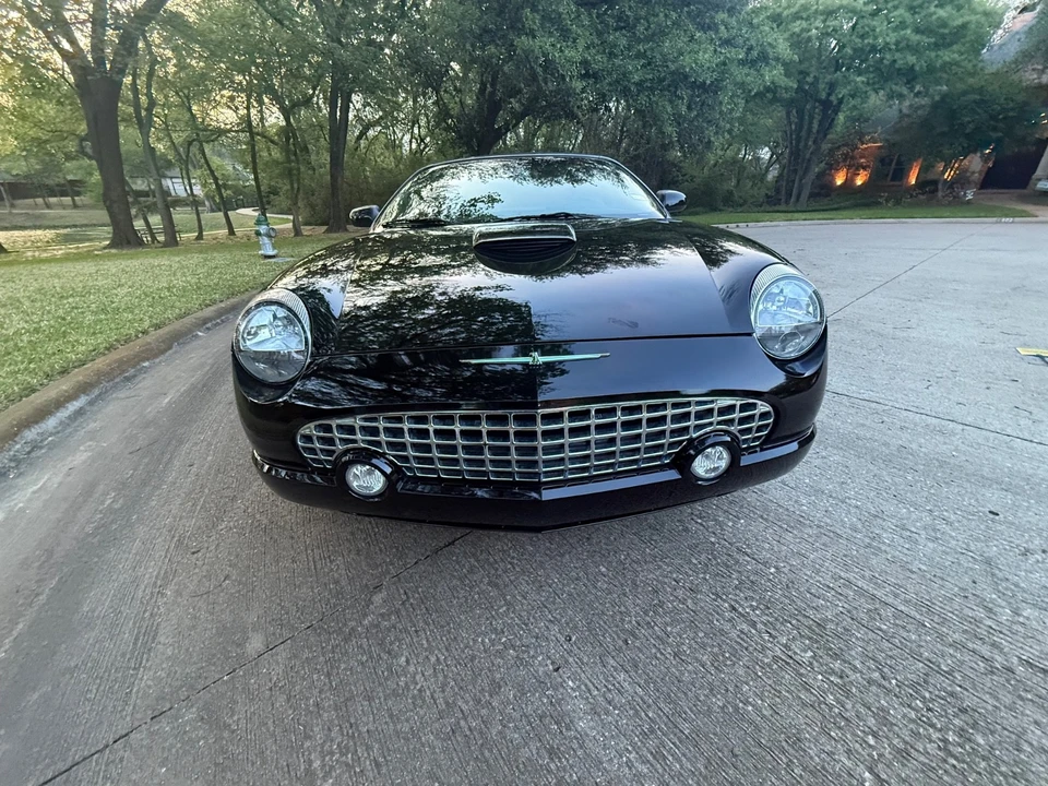 2002 Ford Thunderbird 11th Gen - Image 14 of 21