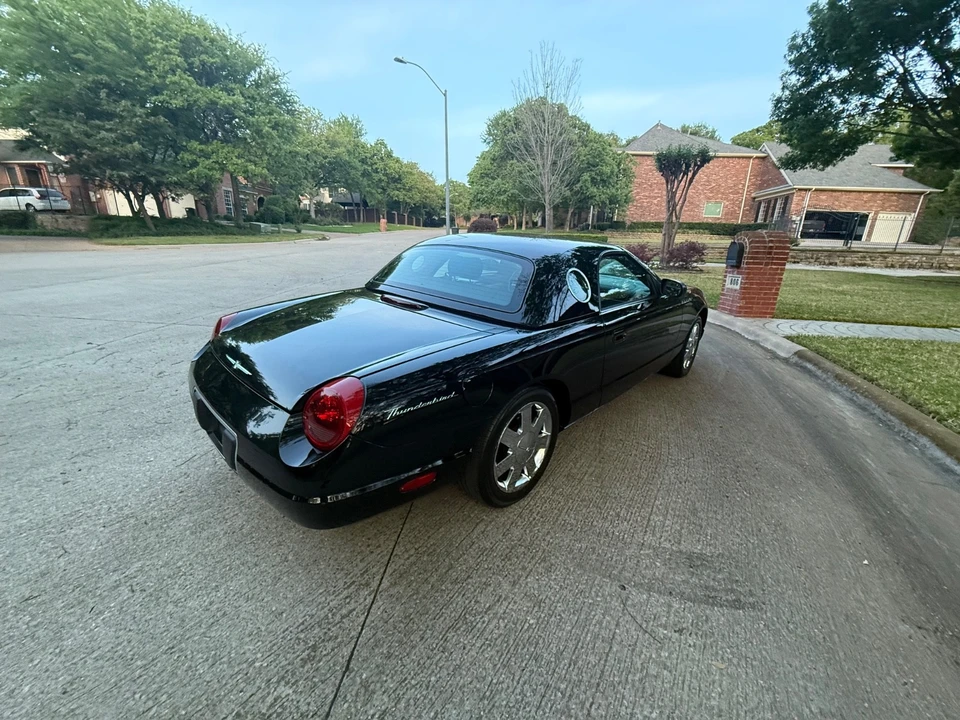2002 Ford Thunderbird 11th Gen - Image 9 of 21