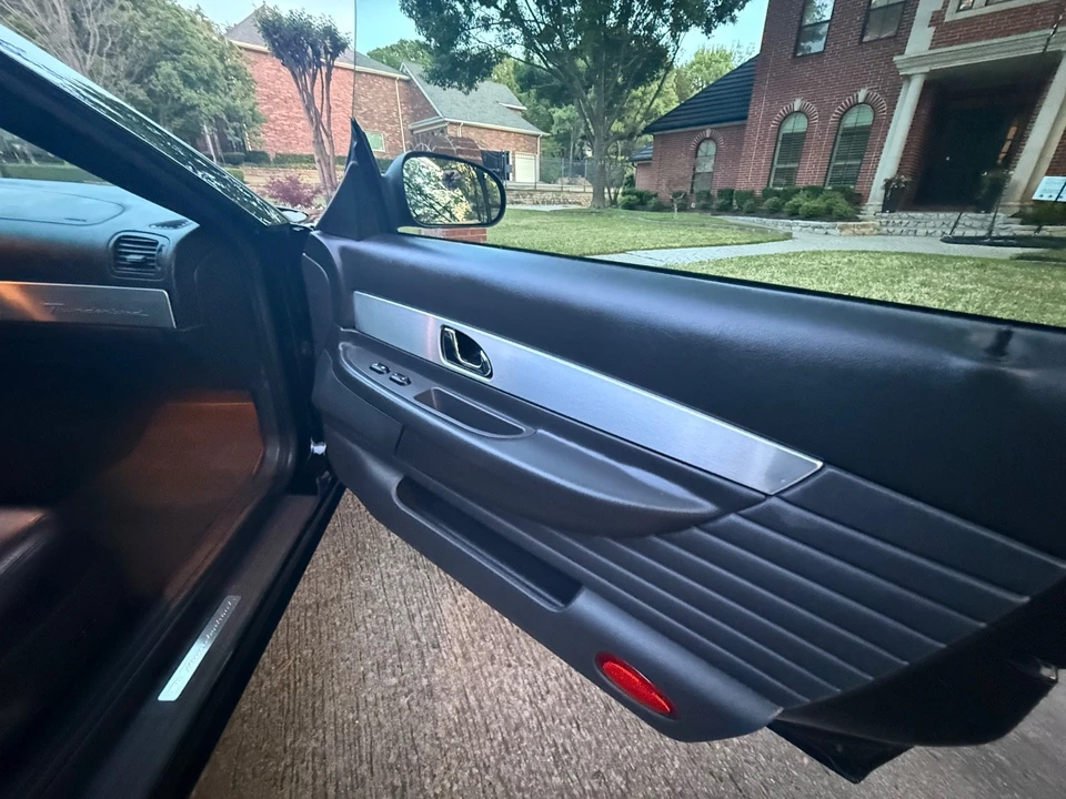 2002 Ford Thunderbird 11th Gen - Image 19 of 21