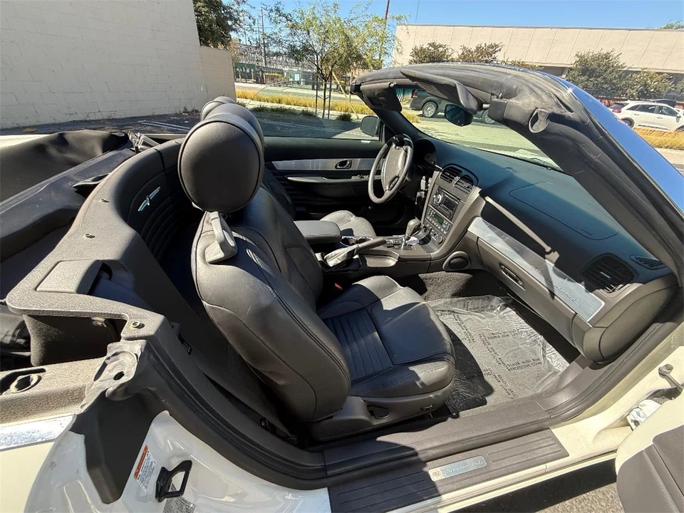 2002 Ford Thunderbird 11th Gen - Image 14 of 21