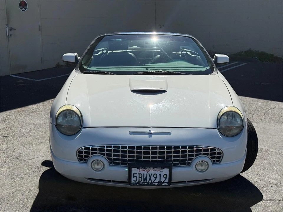 2002 Ford Thunderbird 11th Gen - Image 5 of 21