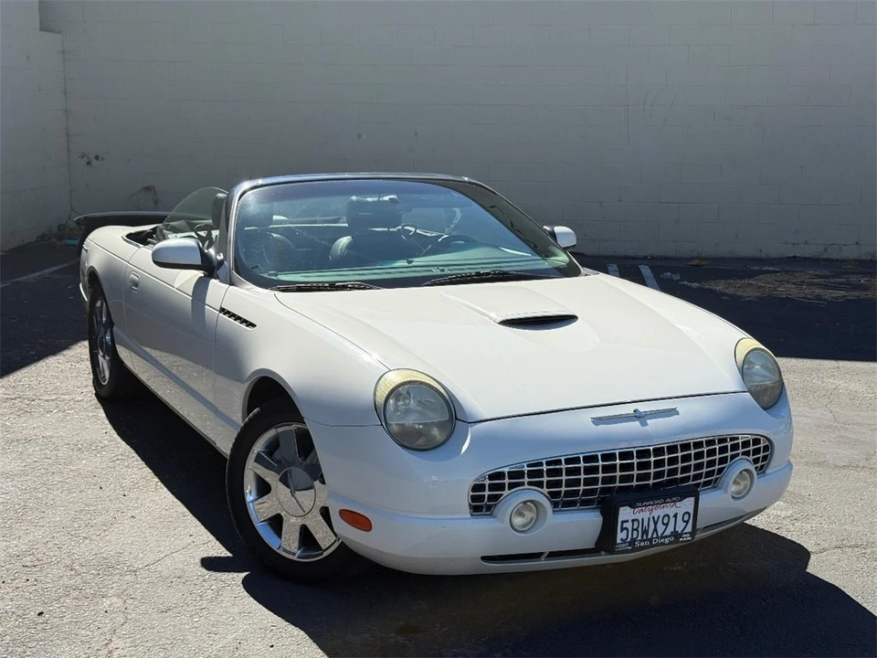 2002 Ford Thunderbird 11th Gen - Image 2 of 21