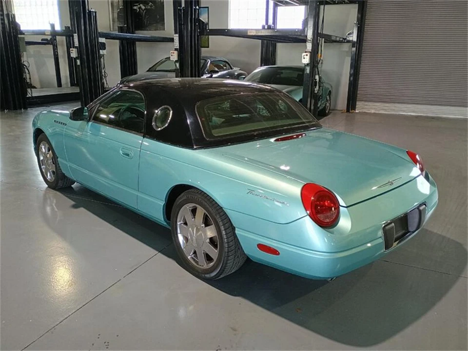 2002 Ford Thunderbird 11th Gen - Image 4 of 31