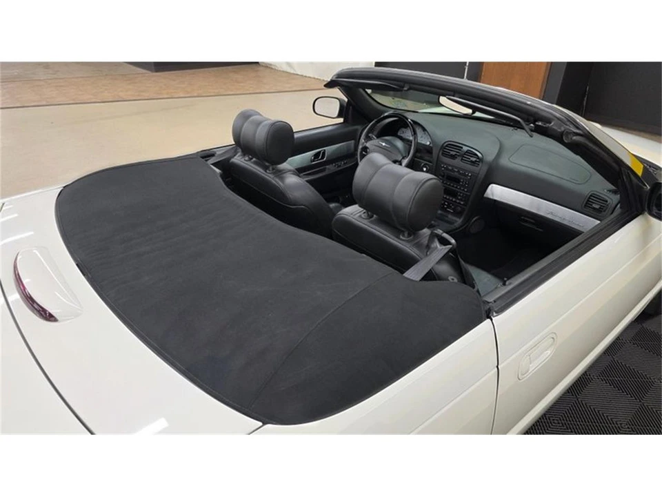 2002 Ford Thunderbird 11th Gen - Image 11 of 31
