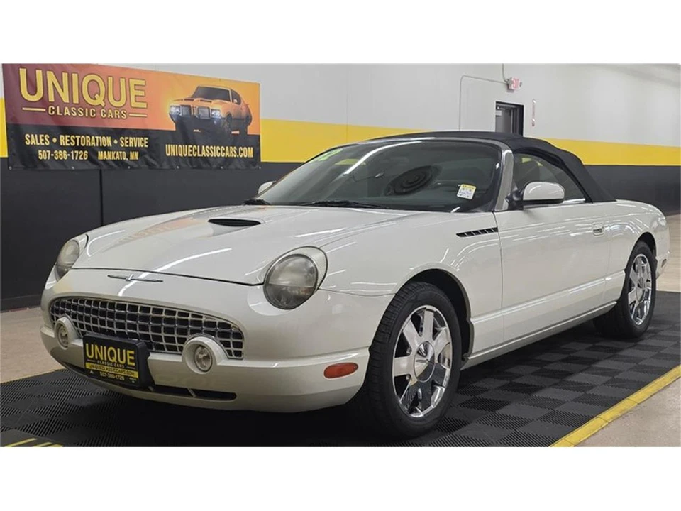 2002 Ford Thunderbird 11th Gen - Image 12 of 31