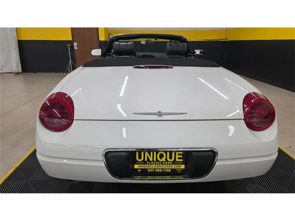 2002 Ford Thunderbird 11th Gen - Image 5 of 31